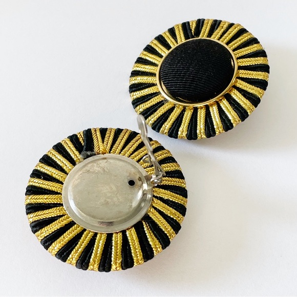 Vintage handmade black and gold cloth button earrings - Picture 5 of 6